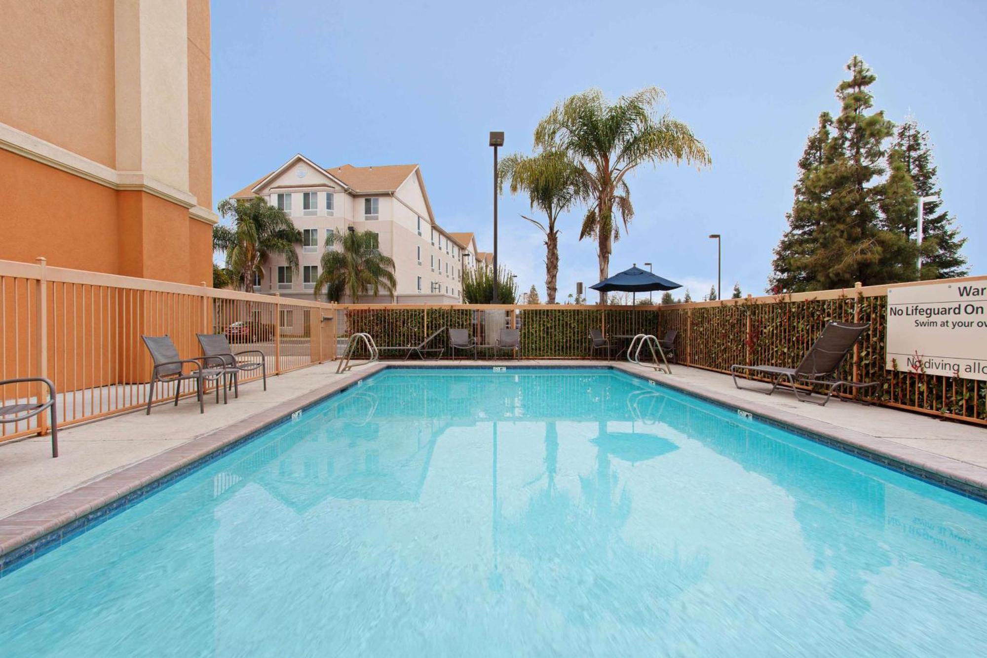 Hampton Inn & Suites Clovis Exterior foto